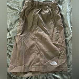 The North Face men’s 7 inch hybrid shorts